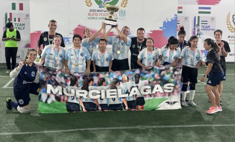 Las Murciélagas, bicampeonas del mundo